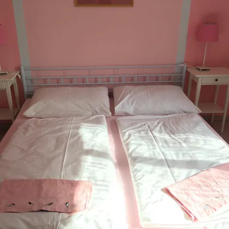 Ubytovani U Horejsich Na Statku * Kremze